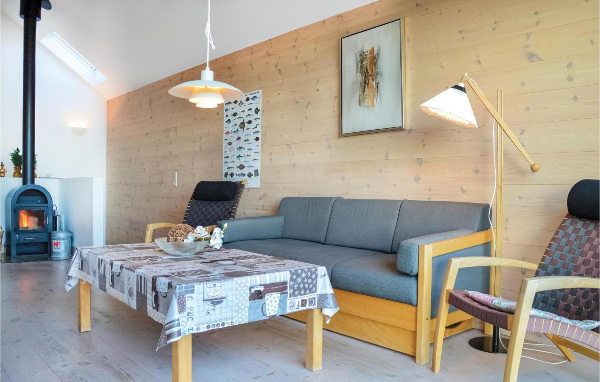 2 Bedroom Gorgeous Home In Hvide Sande Exterior foto